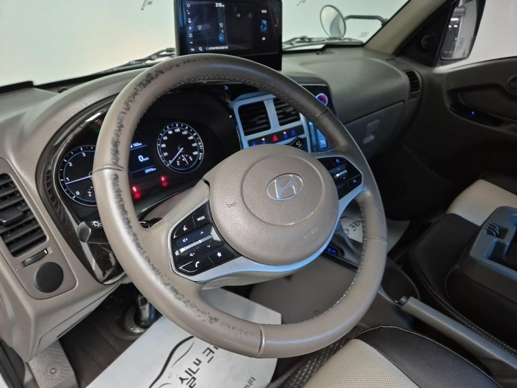 Hyundai Porter II Long Wheelbase Modern LPG 2.5 Turbo Long Wheelbase Super Cab 9