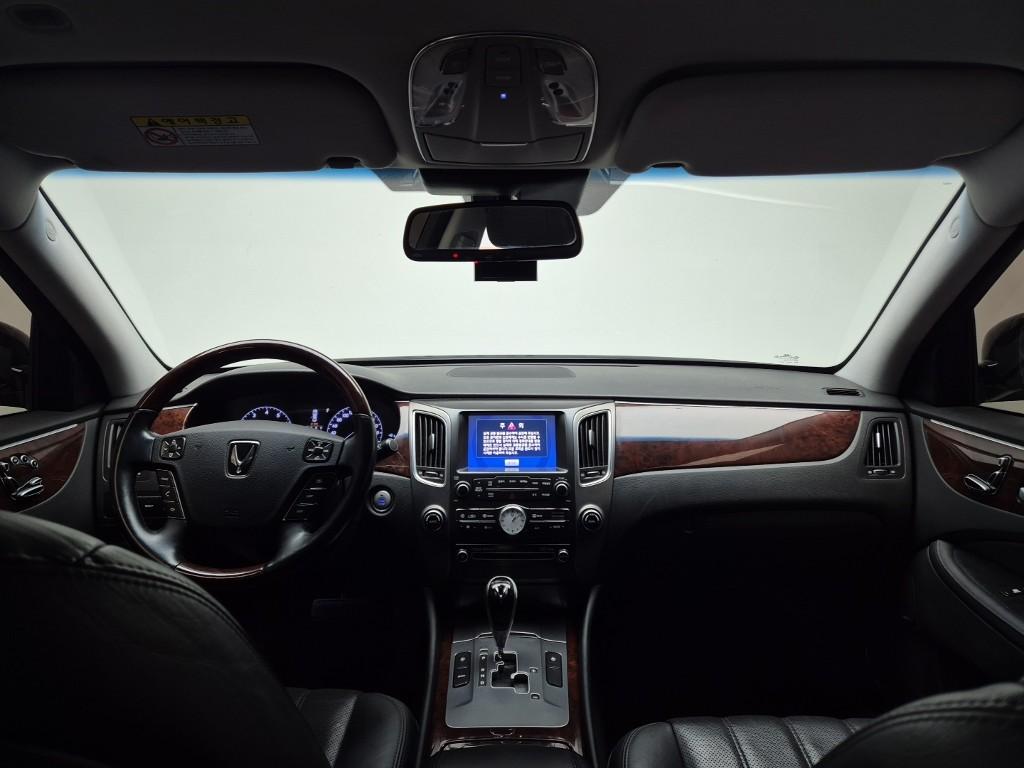 HYUNDAI Ecuus (New Model) VS380