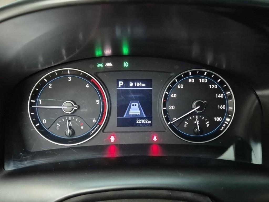 Hyundai Porter II Long Wheelbase Smart LPG 2.5 Turbo Long Wheelbase Super Cab 6