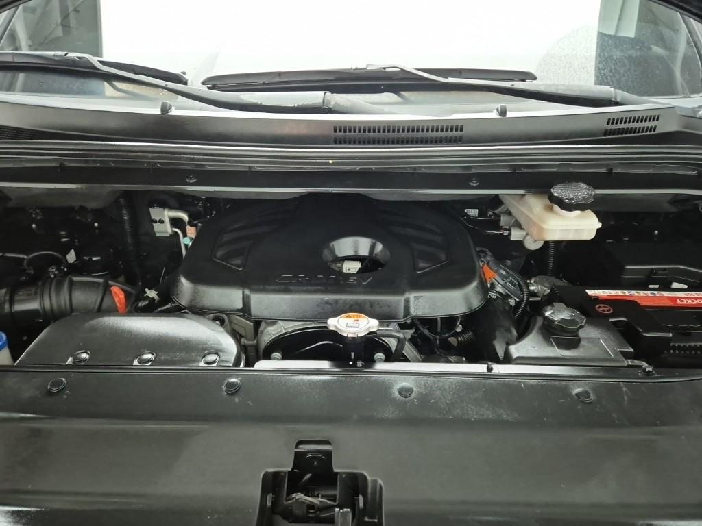 Hyundai Starex Grand Dual Sunroof 2.5 Diesel Limousine 4WD Dual Sunroof 6