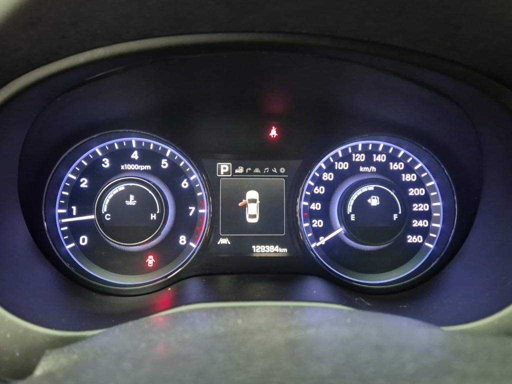 HYUNDAI Aslan G330