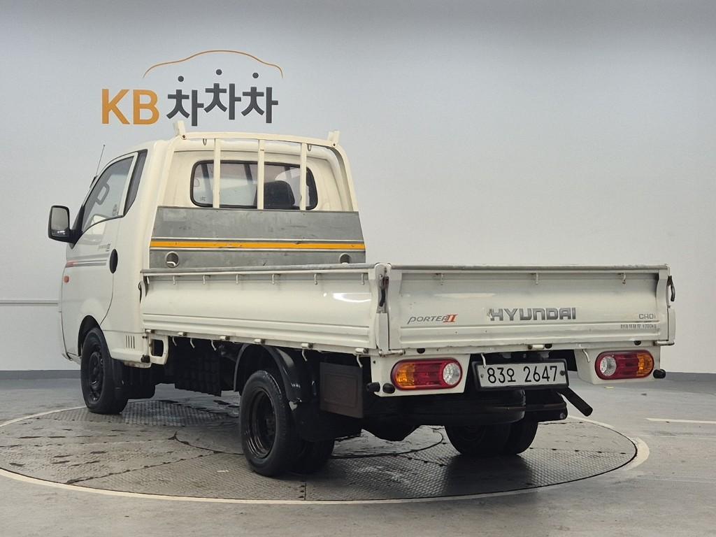 Hyundai Porter II Long Wheelbase Super Long Wheelbase Super Cab 3