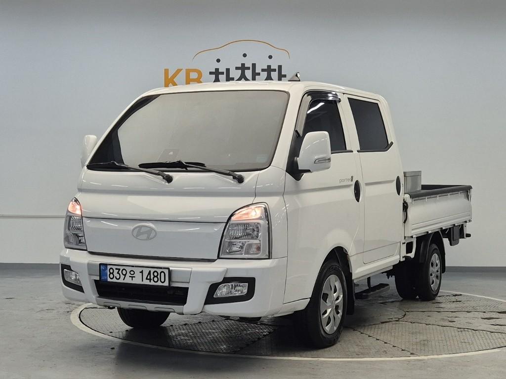 Hyundai Porter II Long Wheelbase Premium LPG 2.5 Turbo Long Wheelbase Double Cab