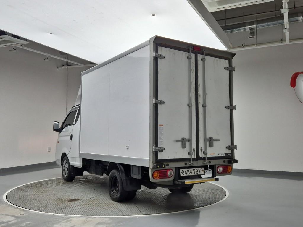 Hyundai Porter II LPG Super Cab LPG High Fixed Floor Long Wheelbase Super Cab 3