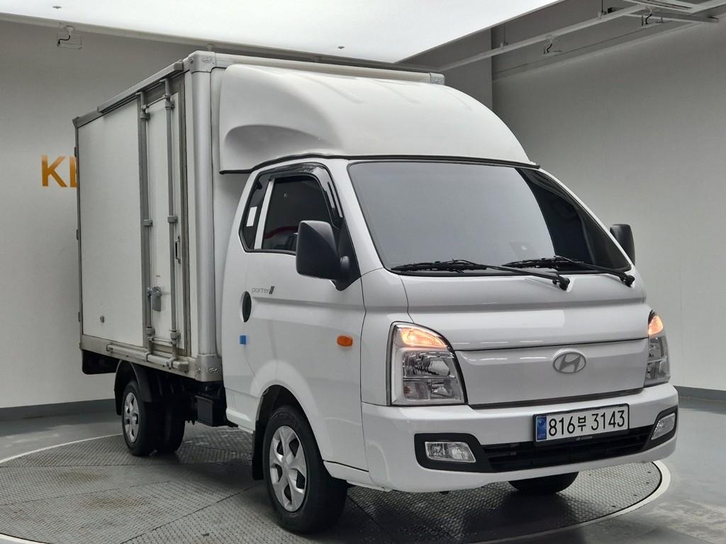 Hyundai Porter II Long Wheelbase Smart LPG Long Wheelbase Super Cab 5