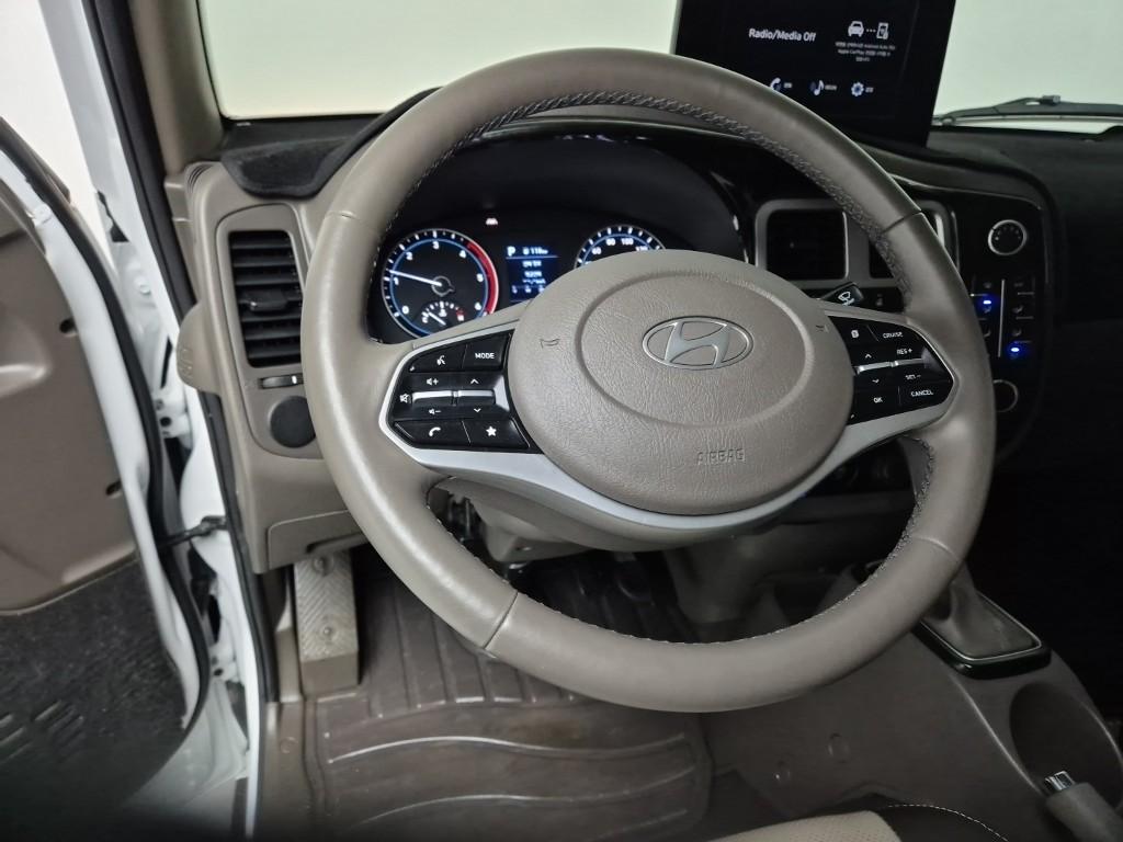 Hyundai Porter II Long Wheelbase Premium LPG 2.5 Turbo Long Wheelbase Super Cab 9