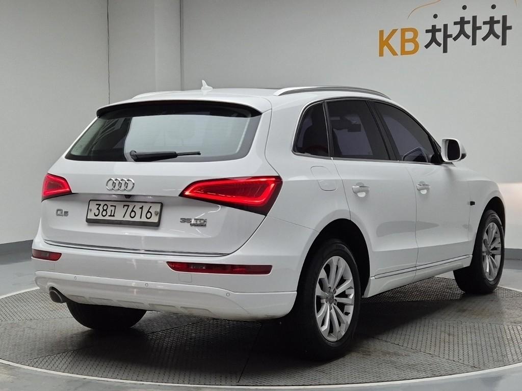 Audi Q5 35 TDI Quattro 4