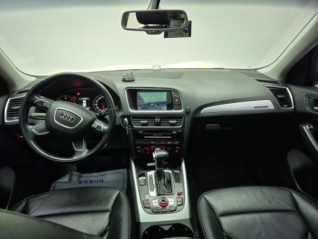 Audi Q5 35 TDI Quattro 8