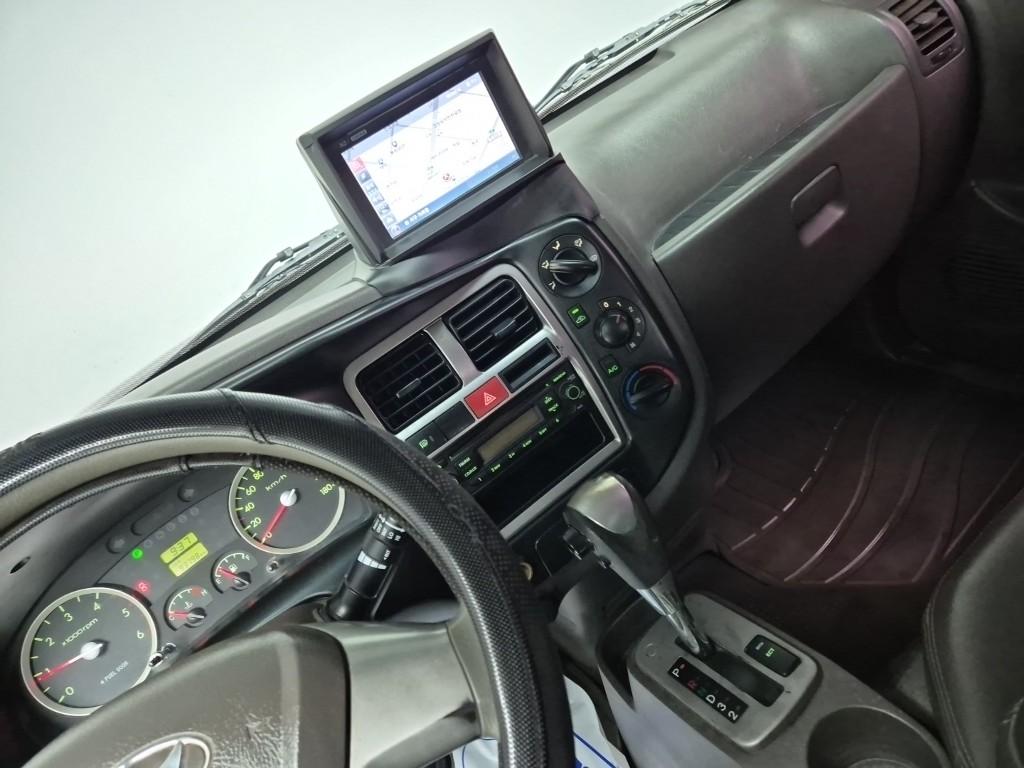 Hyundai Porter II Long Wheelbase Plus Long Wheelbase Double Cab 10