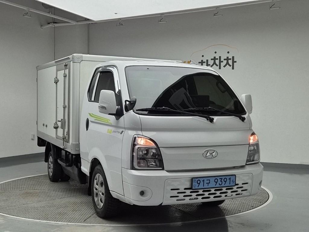 Hyundai Porter II Electric Low Fixed Floor Long Wheelbase Super Cab 5