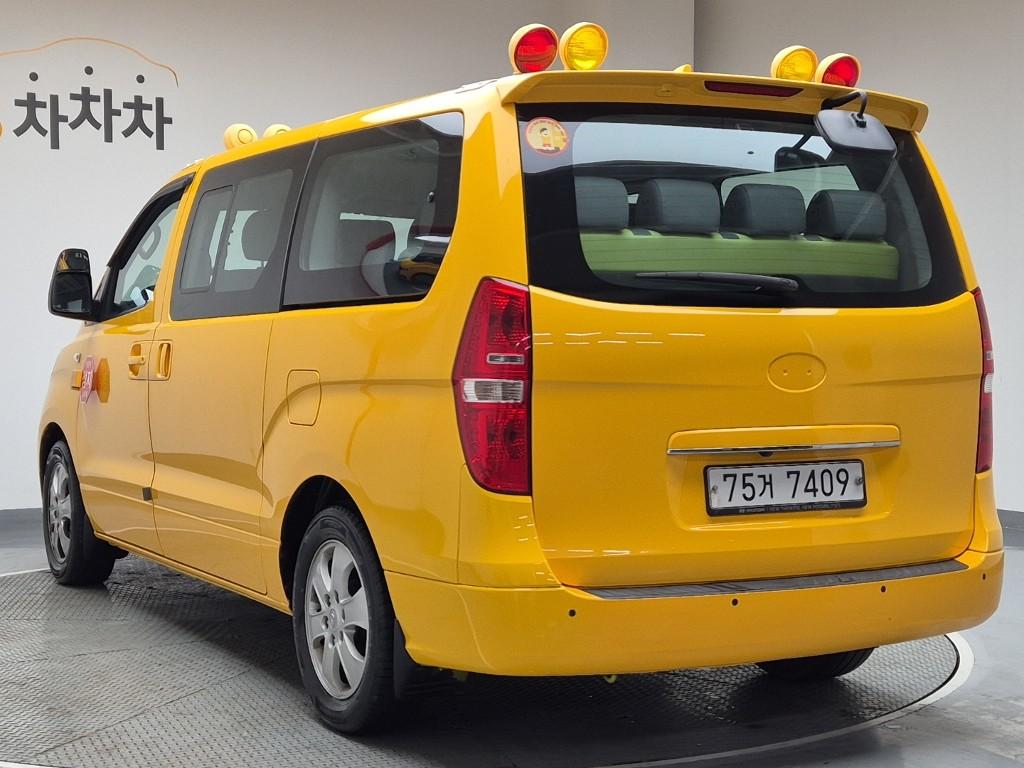 Hyundai Starex Grand Diesel 3