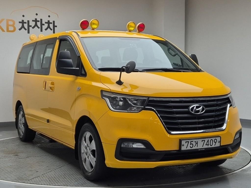 Hyundai Starex Grand Diesel 5