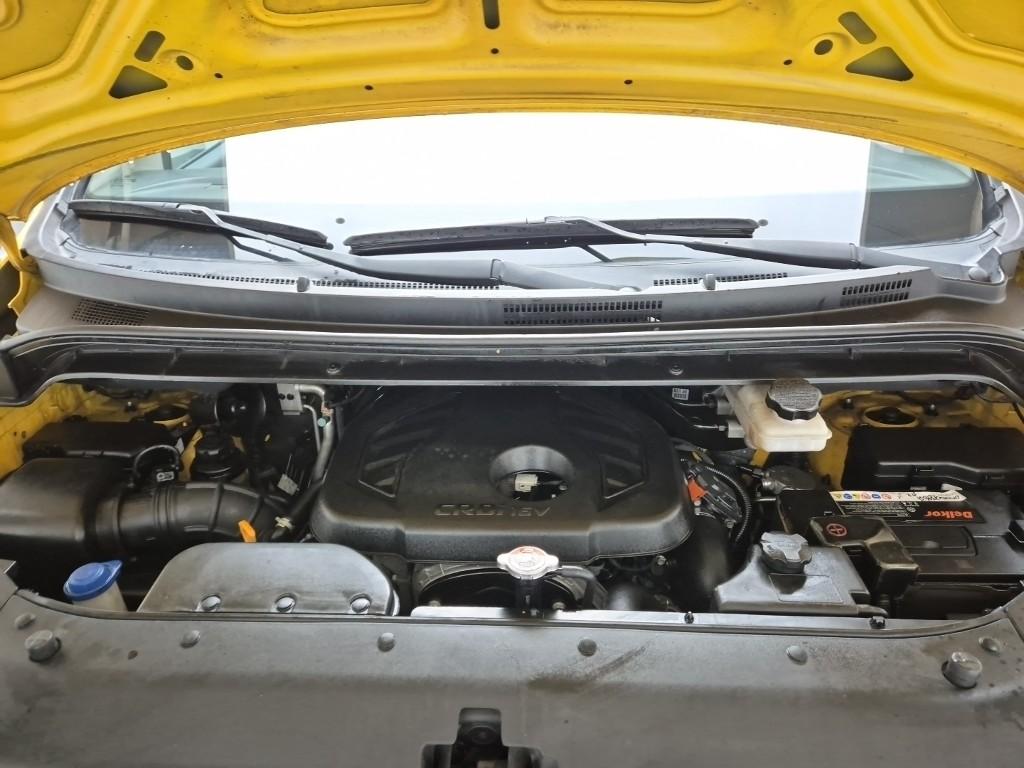 Hyundai Starex Grand Diesel 6