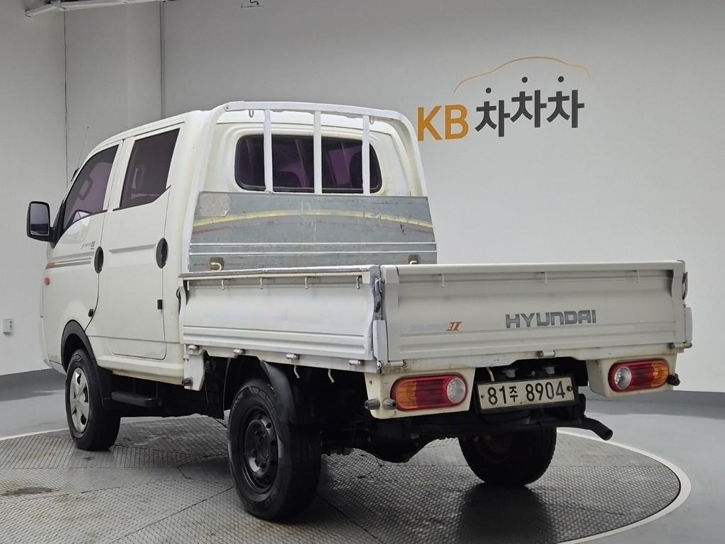 Hyundai Porter II Long Wheelbase Super Long Wheelbase Double Cab 4WD 3