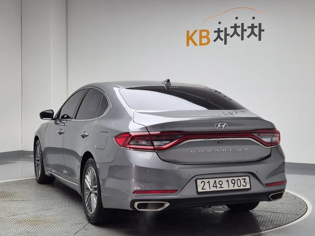 HYUNDAI Grandeur IG 2.4 GDI