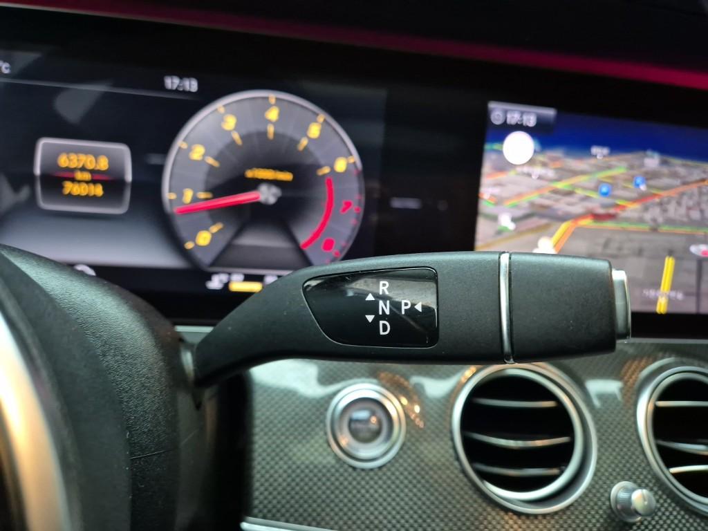 Mercedes-Benz E-Class AMG Line E300 4MATIC AMG Line 9