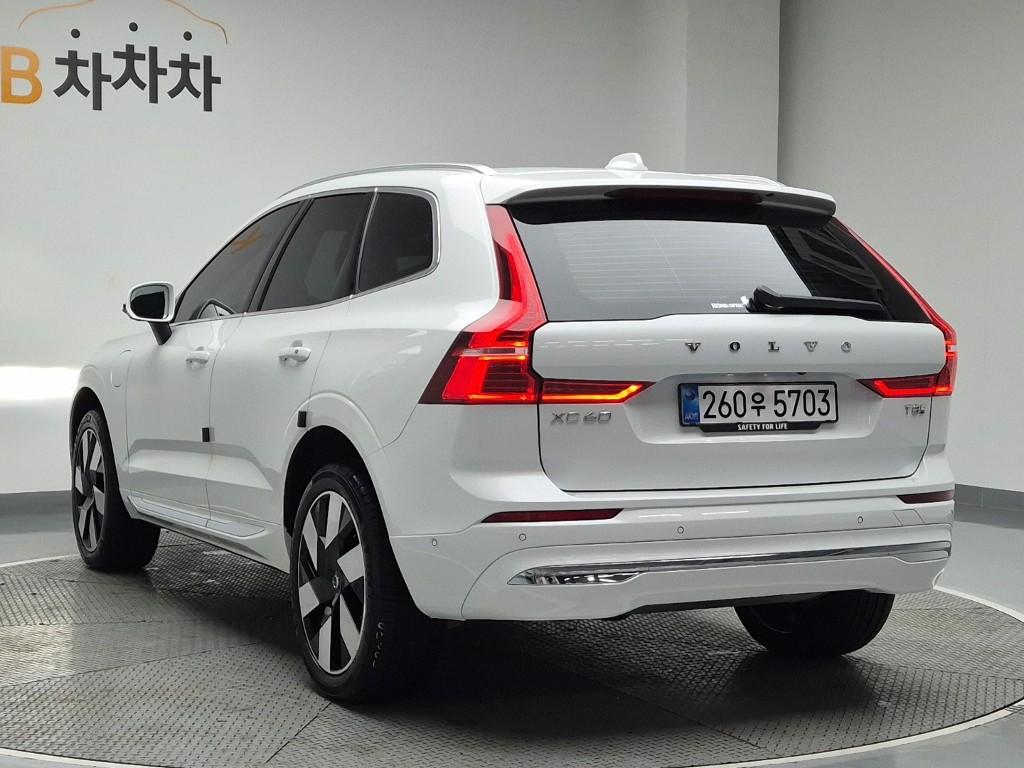 Volvo XC60 Recharge Ultra Bright T8 AWD Ultra Bright 3