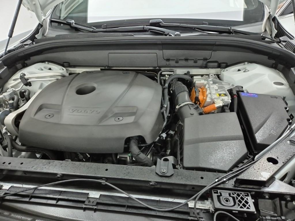 Volvo XC60 Recharge Ultra Bright T8 AWD Ultra Bright 6