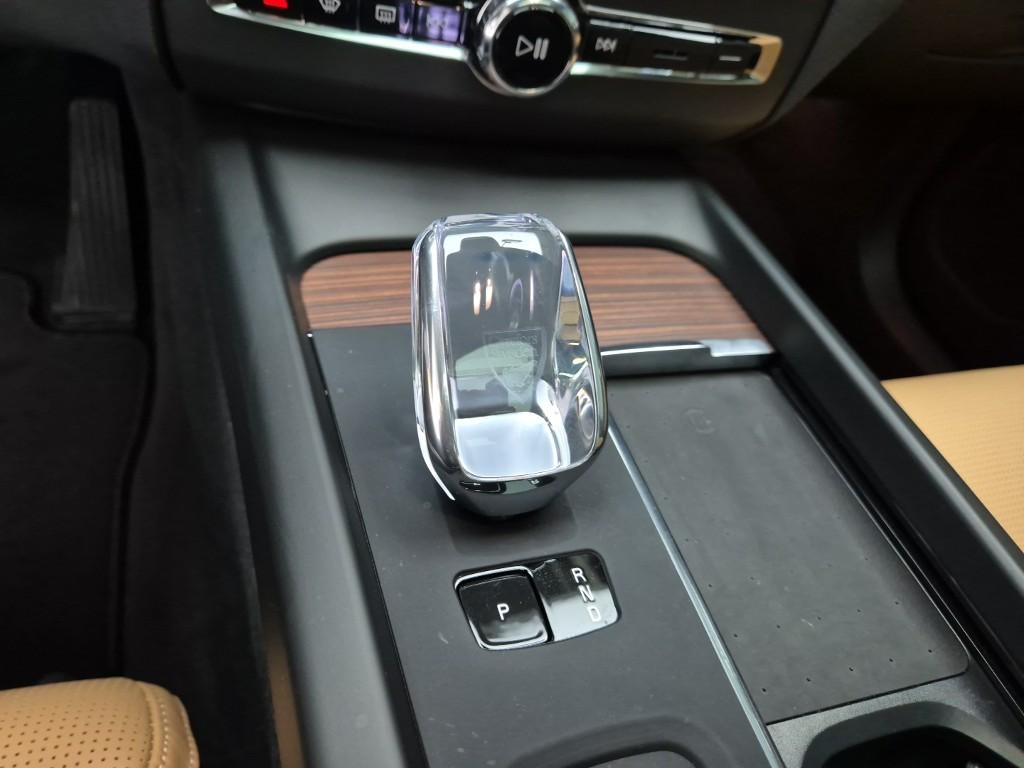 Volvo XC60 Recharge Ultra Bright T8 AWD Ultra Bright 9