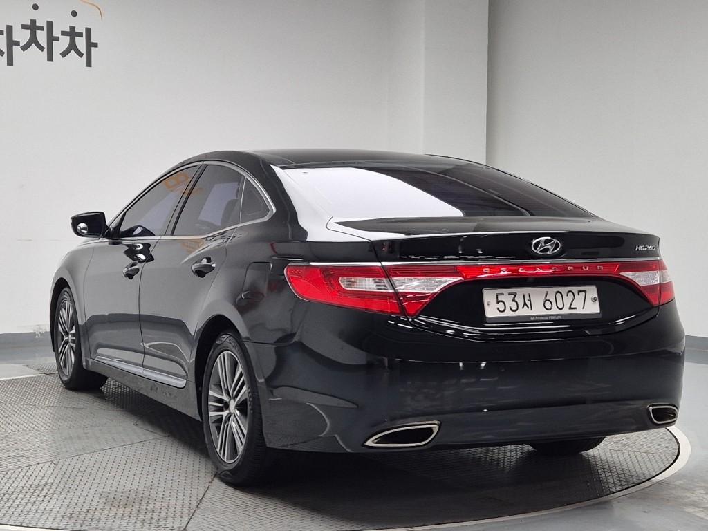 Hyundai Grandeur 2014 photo 2