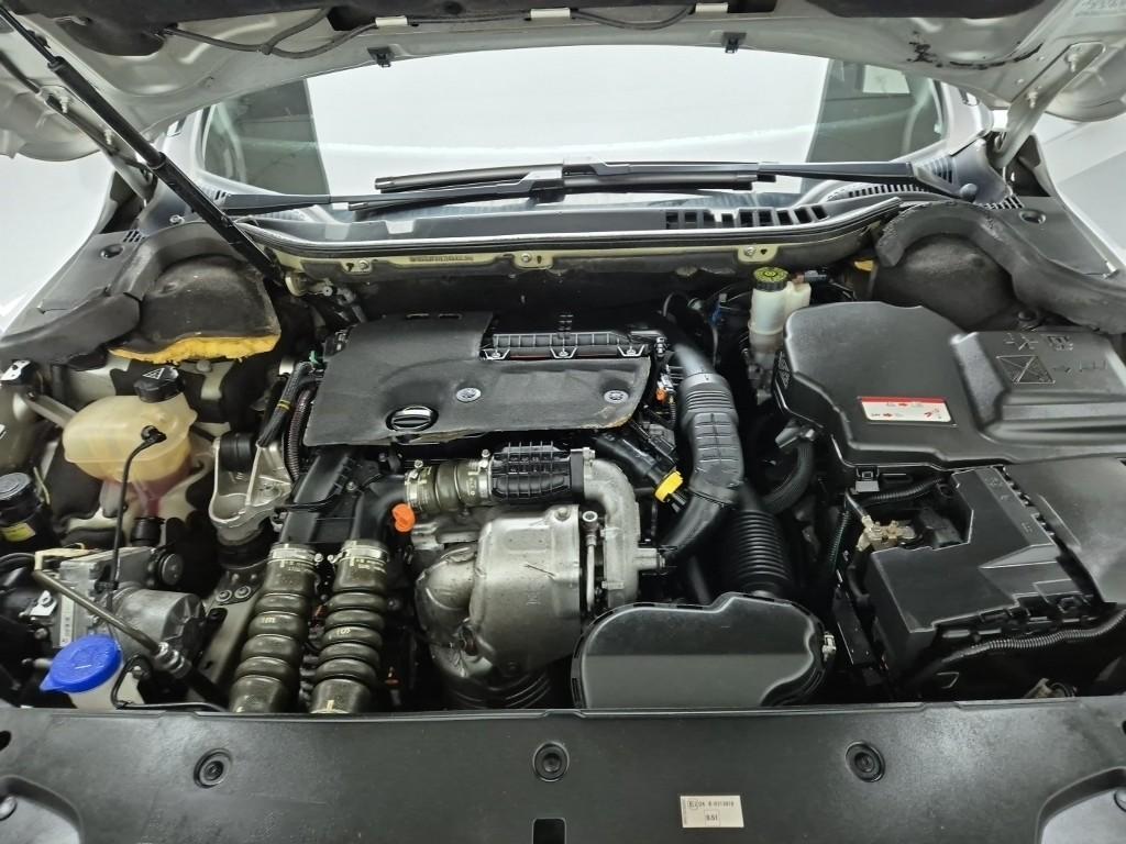 Peugeot 508 Allure 1.6 BlueHDi 6