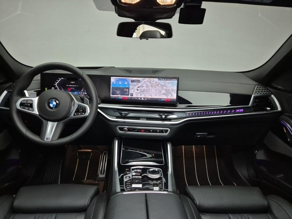 BMW X6 M Sport Pack xDrive40i M Sport Package 8