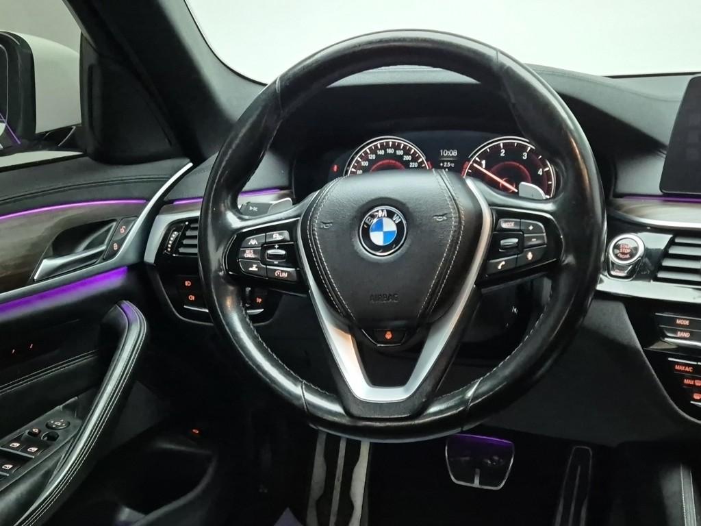 BMW 5 Series M Sport Pack Plus 520d M Sport Pack 10