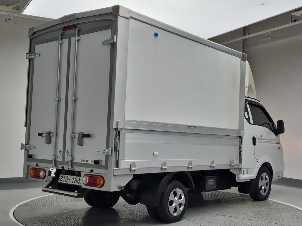 Hyundai Porter II Long Wheelbase Smart Long Wheelbase Super Cab 4