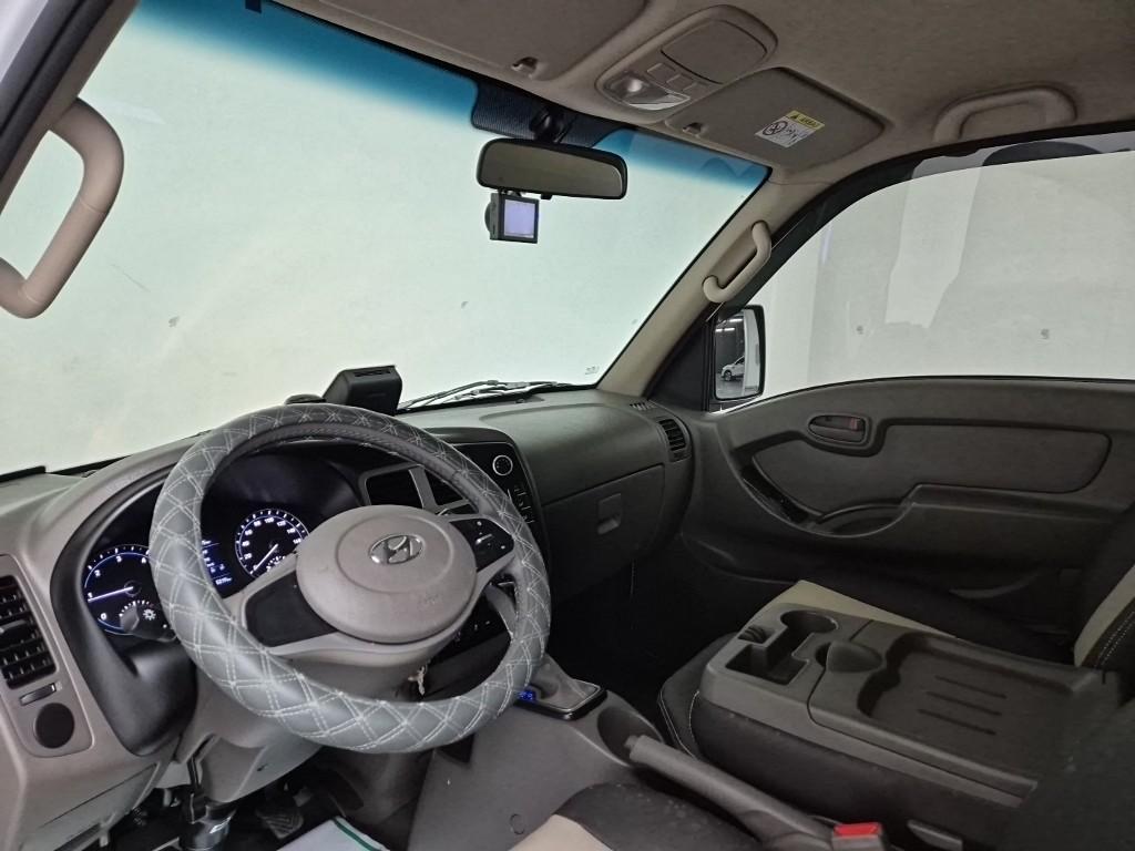 Hyundai Porter II Long Wheelbase Smart Long Wheelbase Super Cab 7