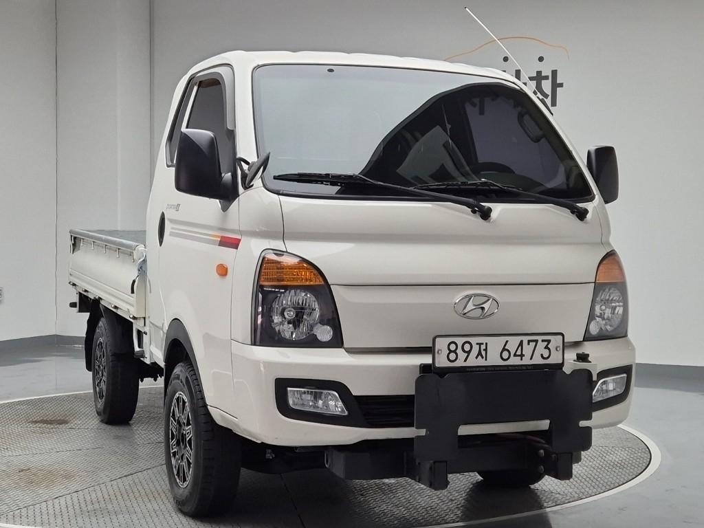 Hyundai Porter II Long Wheelbase Smart Long Wheelbase Super Cab 4WD 5