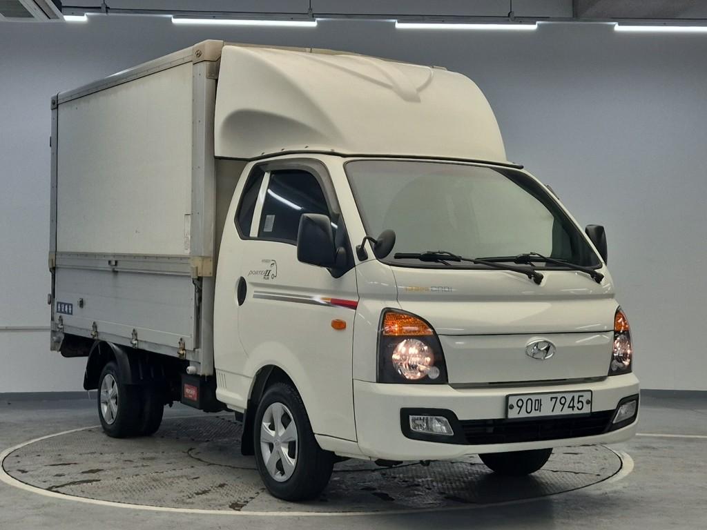Hyundai Porter II Manual Wing body Long Wheelbase Super Cab 5