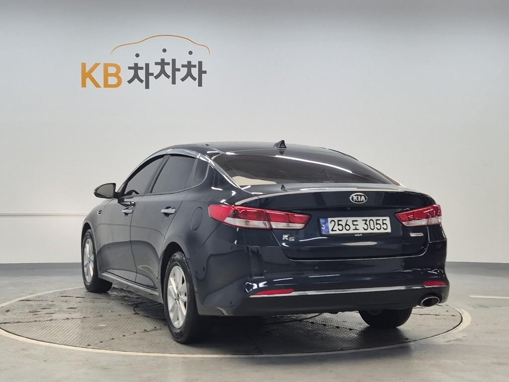 Kia K5 2018 photo 2