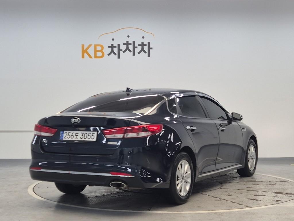 Kia K5 2018 photo 3