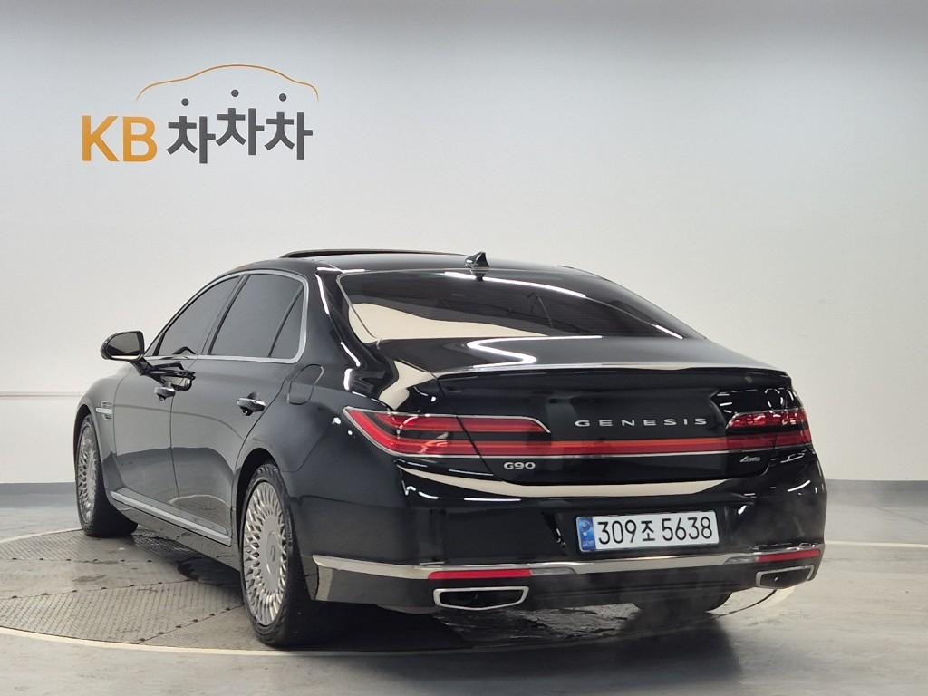 Genesis G90 Prestige 5.0 GDi AWD 3