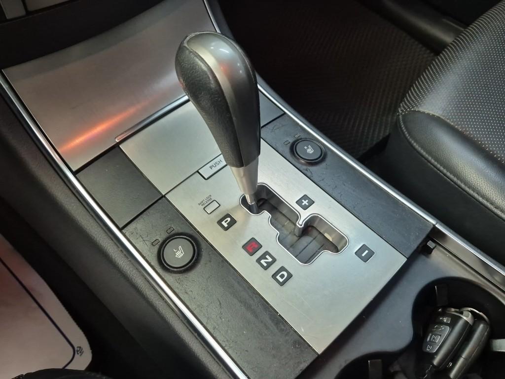 HYUNDAI Veracruz Diesel 2WD