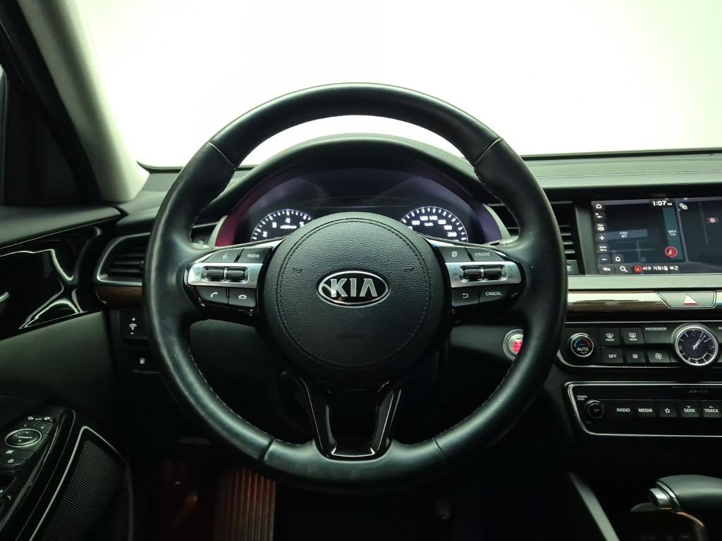 Kia K7 Limited 3.0 GDI 10
