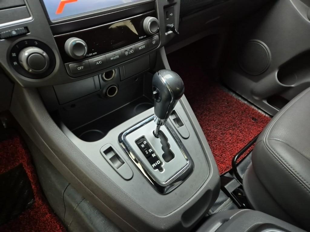 KG Mobility (Ssangyong) Korando Turismo GT 4WD 9