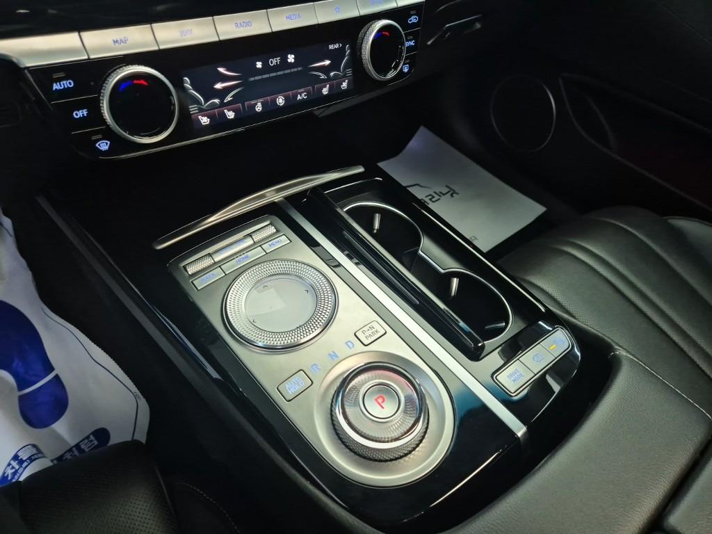 Genesis G80 The Base Type Gasoline 2.5 Turbo AWD 9