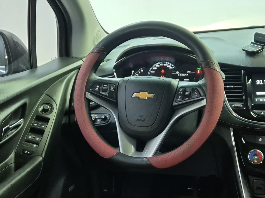 Chevrolet Trax LTZ 1.4 Gasoline Turbo 10