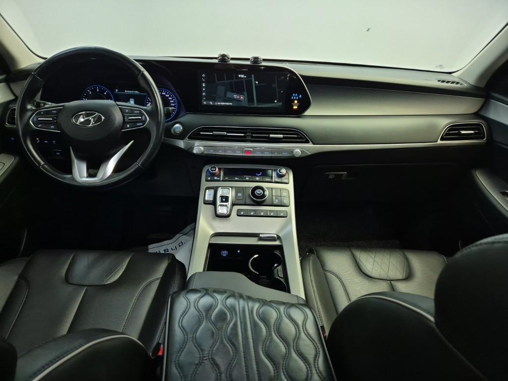 Hyundai Palisade Exclusive Diesel 2.2 2WD 8