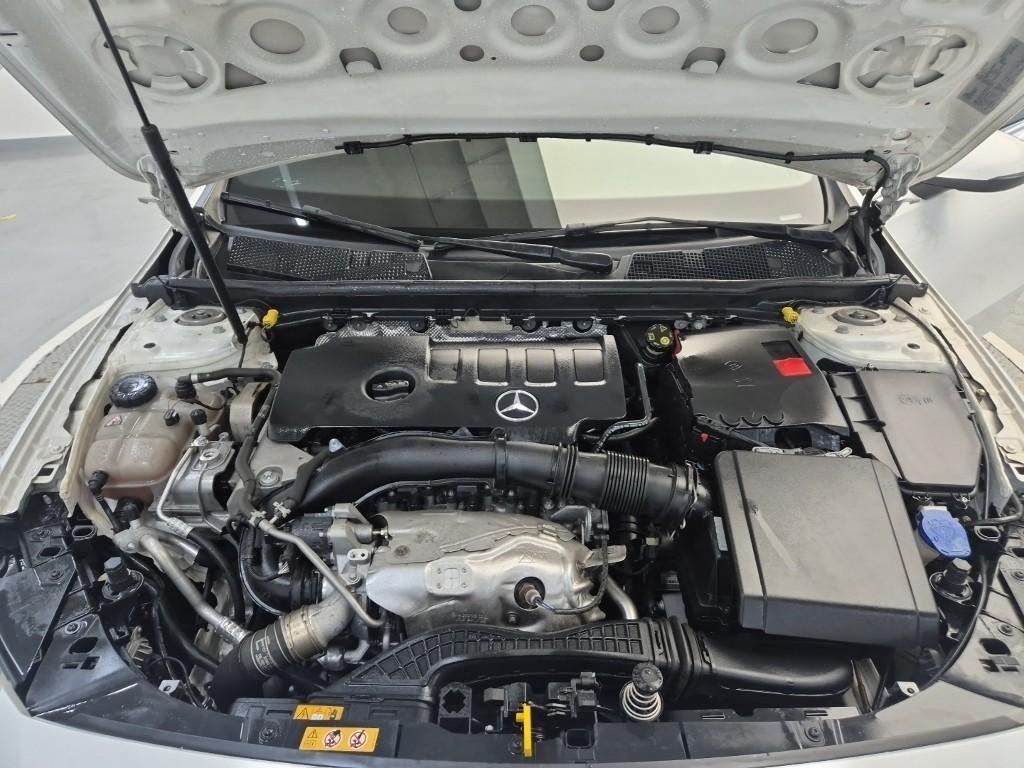 BENZ A-Class (4th Generation) A250 Sedan 4Matic
