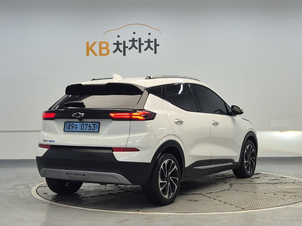 Chevrolet Bolt Euv 2023 photo 3