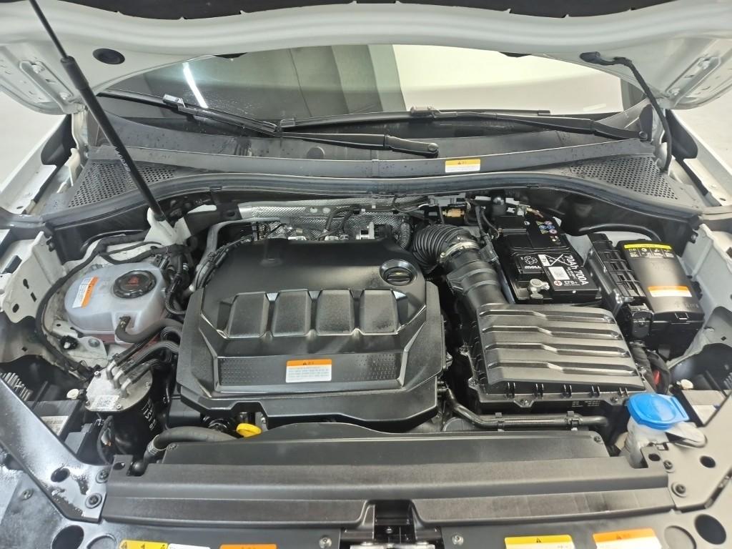Volkswagen Tiguan 2024 photo 5
