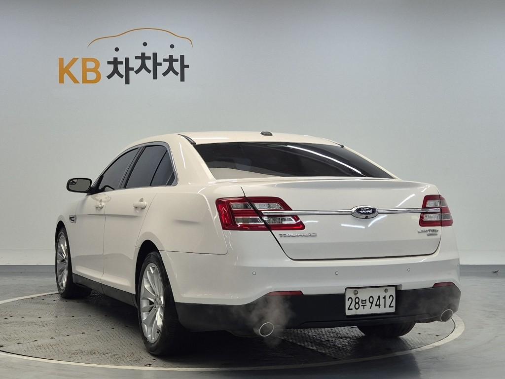 FORD Taurus (6th Generation) 2.0 Ecoboost