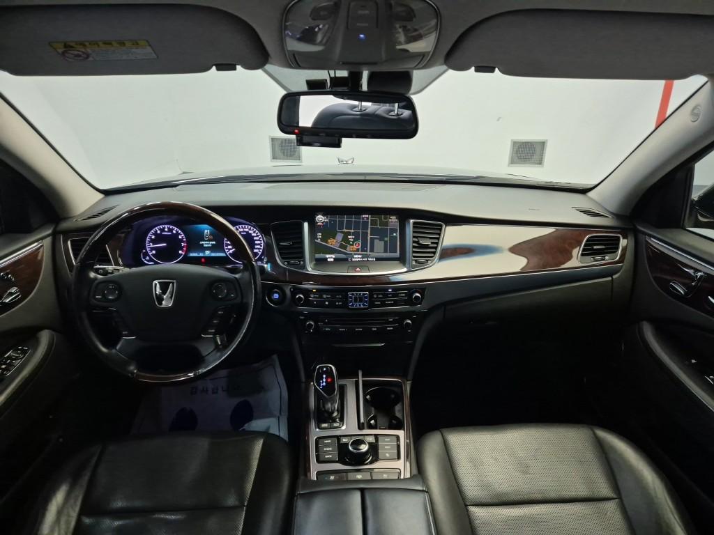 Hyundai Equus New Premium V6 3.8 GDi 8