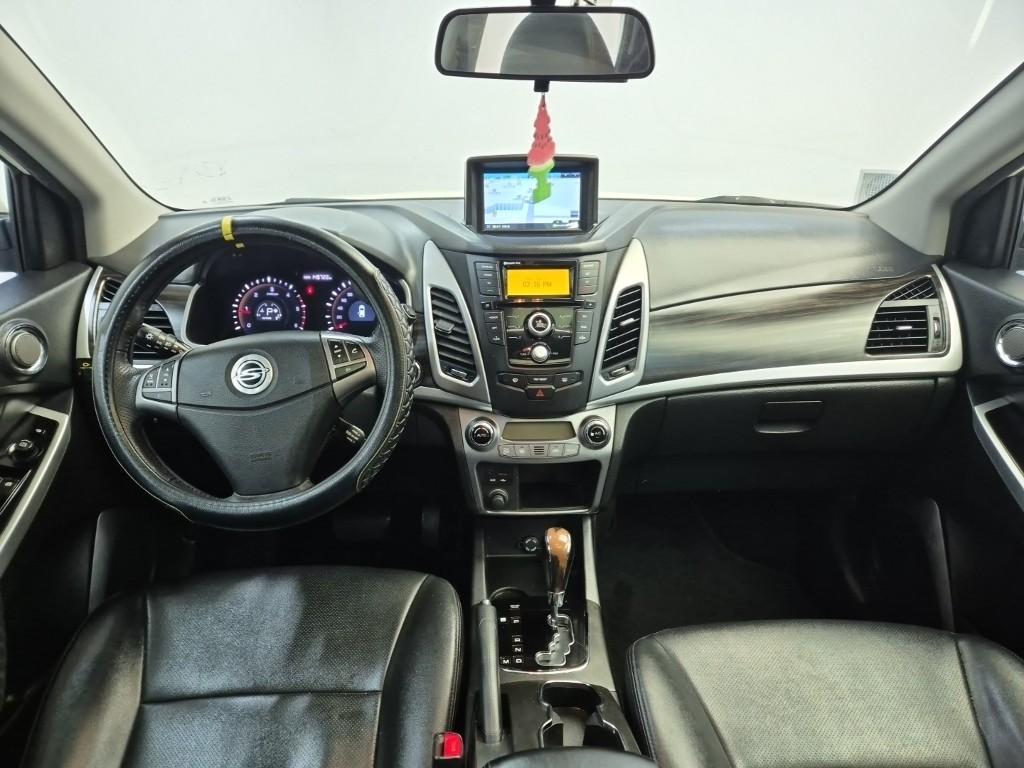 KG Mobility (Ssangyong) Korando New C CVT Premium Type CVT AWD 8