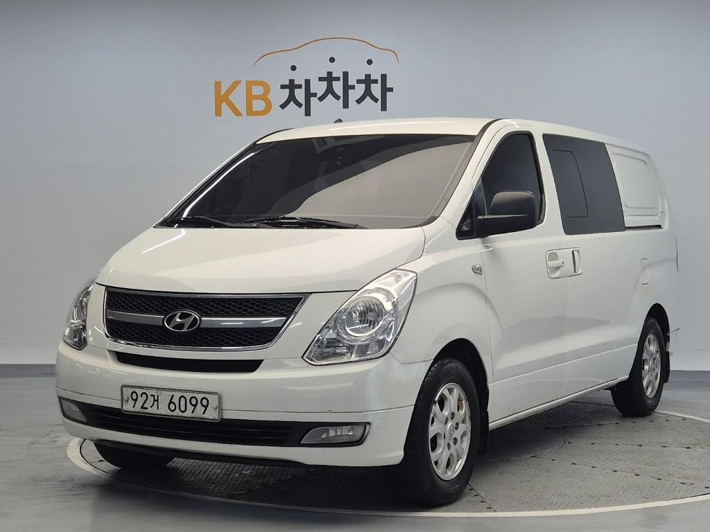Hyundai Starex Grand CVX Luxury 2.5 VGT/ WGT 5 Van