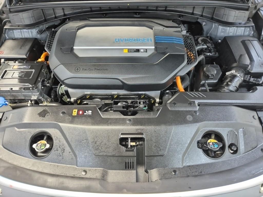 Hyundai Nexo Premium 6