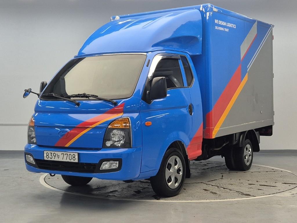 Hyundai Porter II Super Cab High Fixed Floor Long Wheelbase Super Cab 2