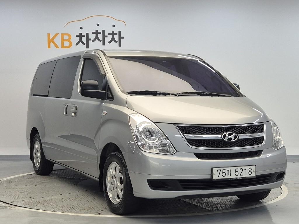 Hyundai Starex Grand CVX Deluxe 2.5 VGT/ WGT Wagon 5